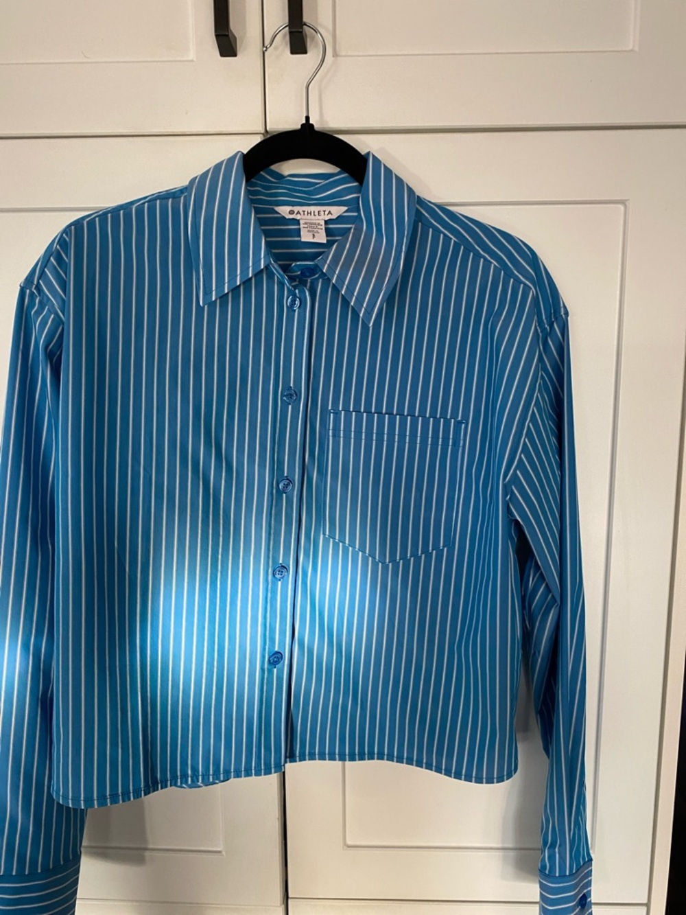 Athleta Blue Striped Cropped Button-Down Shirt - Picture 4 of 6